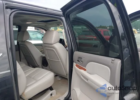 2007 Chevrolet Avalanche 1500 Ltz из США, поврежденный, VIN 3GNFK12337G181254